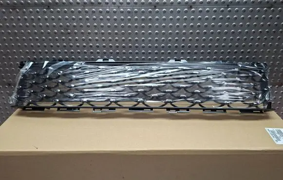 Fiat 500 Front bumper lower grill S26336979 735619520
