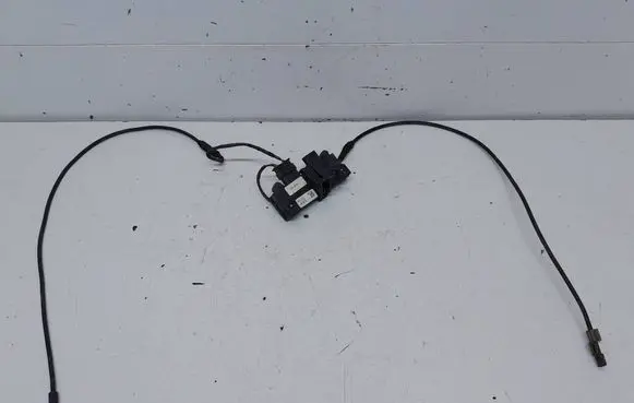 Audi A6 C7 Tailgate/trunk control unit/module 3AA962243D 32769500
