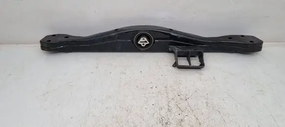 Porsche Cayenne (92A) Rear differential/diff mount bracket 7PX399227 7P5825370