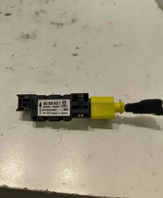 Audi A3 S3 8P Airbag deployment crash/impact sensor 4B0959643