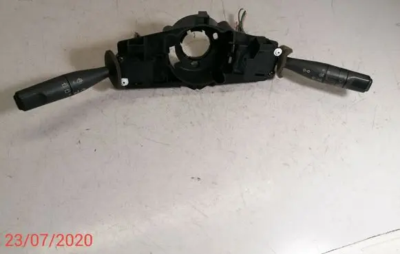 Peugeot 206 Wiper turn signal indicator stalk/switch 34394302 9630605180
