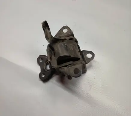 Mitsubishi Outlander Gearbox mount 7H28