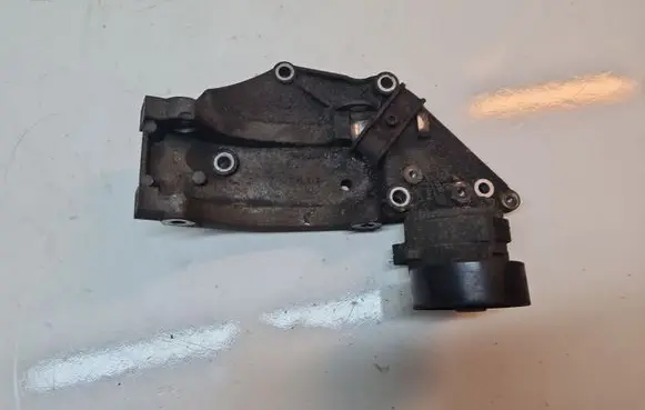 Generator/alternator bracket