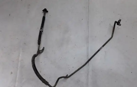 Mercedes-Benz C AMG W204 Power steering hose/pipe/line B20489D