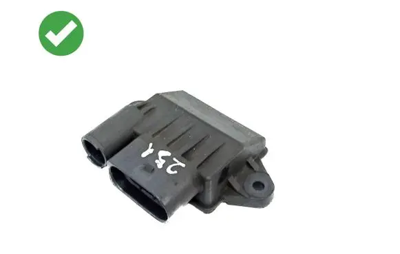 Mercedes-Benz R W251 Glow plug pre-heat relay A6429002700 SW2011 0522140209
