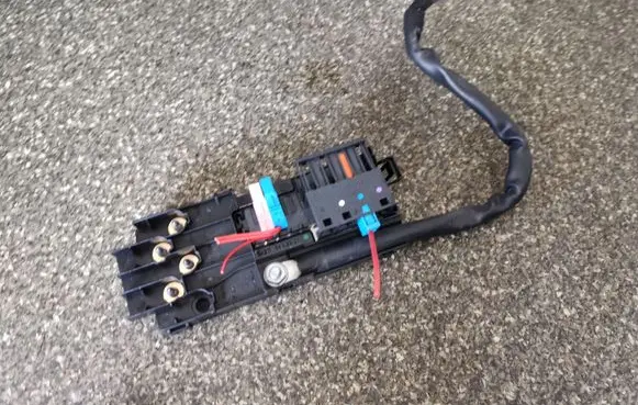 Mercedes-Benz E W211 Fuse module 2115452301