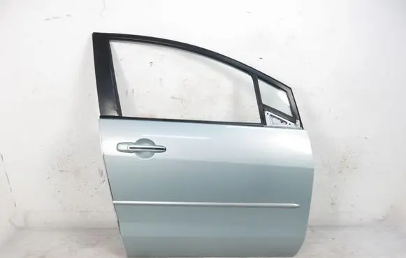 Mazda 5 Front door 