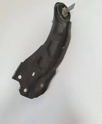Rear control arm