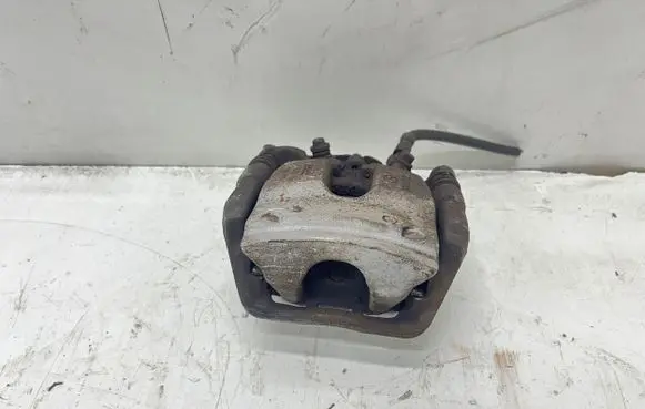 Mercedes-Benz E W238 Rear brake caliper 354336