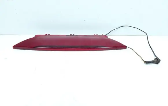 Volvo V60 Third/center stoplight