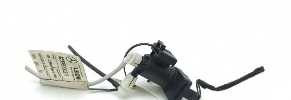 Mercedes-Benz CLK A209 C209 Vacuum valve A2098000315