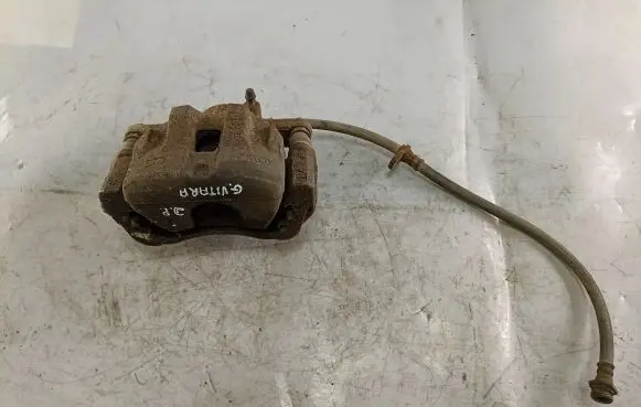 Suzuki Grand Vitara II Front brake caliper