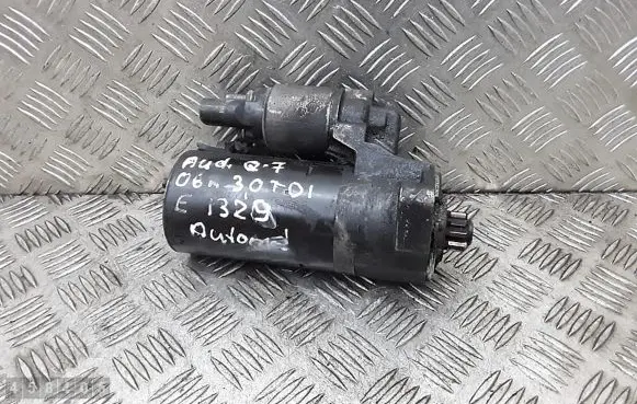 Audi Q7 4L Starter motor 059911024C