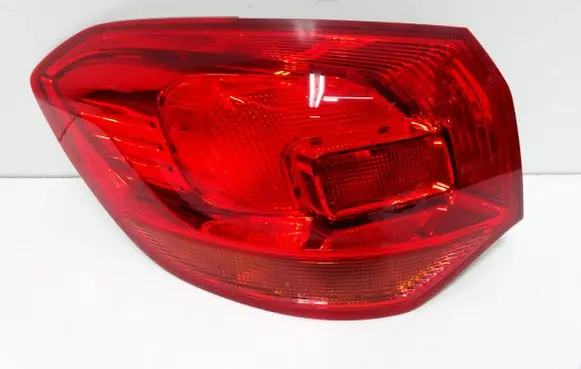 Opel Astra J Rear/tail lights 2021101132 02022114020002A