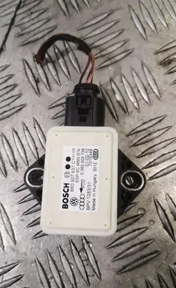 Audi A5 8T 8F ESP acceleration yaw rate sensor 8k0907637c