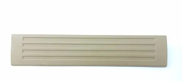 Mercedes-Benz R W251 Front sill trim cover A2516860136