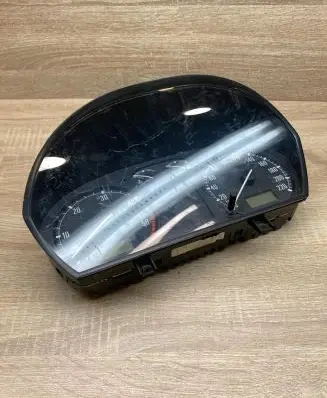 Skoda Fabia Mk1 (6Y) Speedometer (instrument cluster) 6Y0920880D 110080253