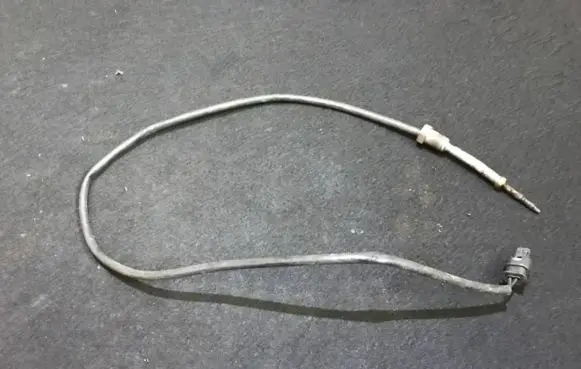 BMW X5 E53 Exhaust gas temperature sensor 2656002600 265600-2600