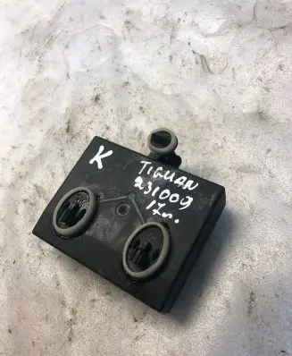 Volkswagen Tiguan Door control unit/module 5q0959593b
