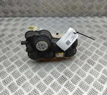 Jaguar F-Pace Coolant expansion tank/reservoir YC158B099AA