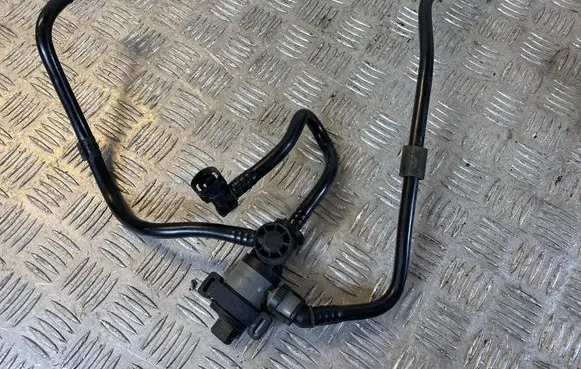 BMW 3 F30 F35 F31 Vacuum line/pipe/hose 2366773 1067510 2366680