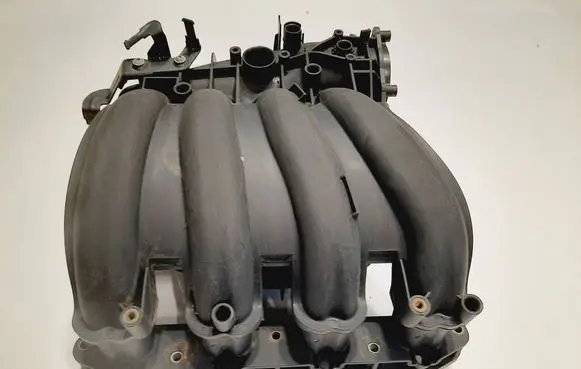 BMW 1 E81 E87 Intake manifold