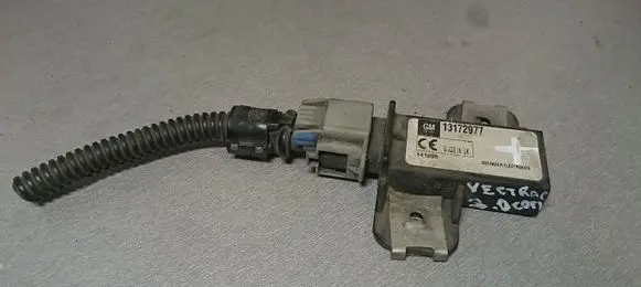 Opel Vectra C Tire pressure sensor 13172977