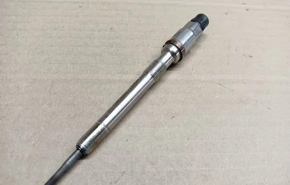Skoda Octavia Mk4 Glow plug 03L905061K