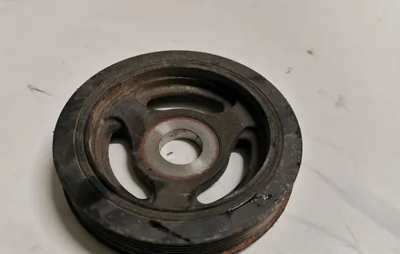 Volvo S60 Crankshaft pulley