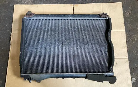 Coolant radiator