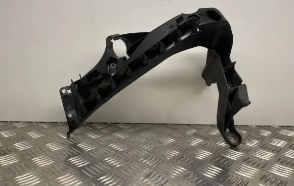 Audi A5 8T 8F Headlight/headlamp mounting bracket 8T0805607L