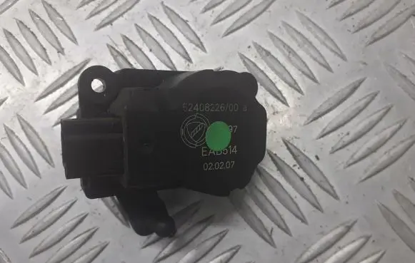 Alfa Romeo 147 A/C air flow flap actuator/motor 