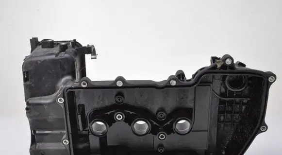 Toyota Aygo AB10 Rocker cam cover 11210-0Q010