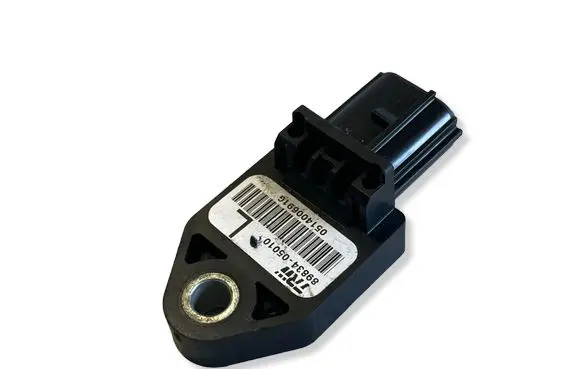 Toyota Avensis T250 Airbag deployment crash/impact sensor 8983405010 051400691G