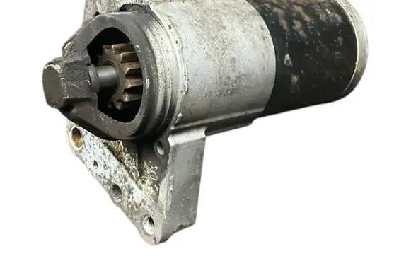 Peugeot 407 Starter motor M000T22471 9663528880