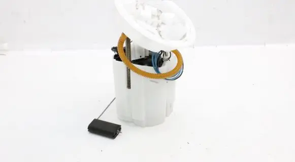 BMW 2 F44 In-tank fuel pump 7300472