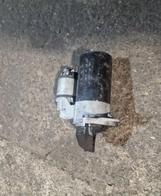 Opel Zafira C Starter motor