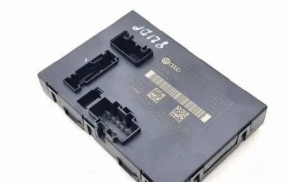 Audi A6 Allroad C7 Seat control module 4G8959760 00032247