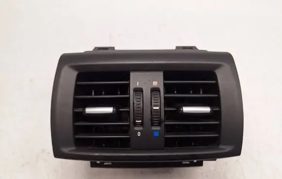 BMW X3 F25 Rear air vent grill 9200888 64229200888