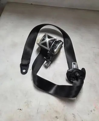 Citroen C5 Front seatbelt 33060320A