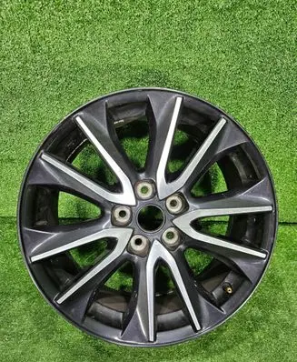 R18 alloy rim