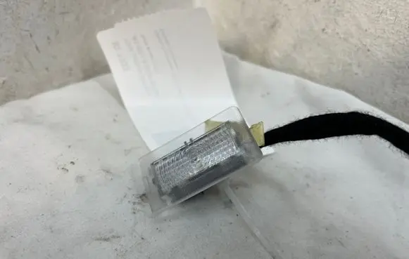 Tesla Model 3 Other interior light 100715170E