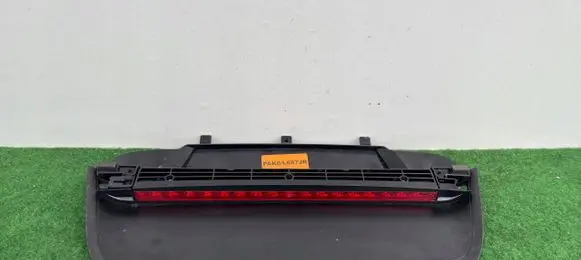 Mercedes-Benz CLA C118 X118 Third/center stoplight A1189069800