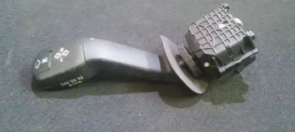 BMW 5 E39 Indicator stalk 011004