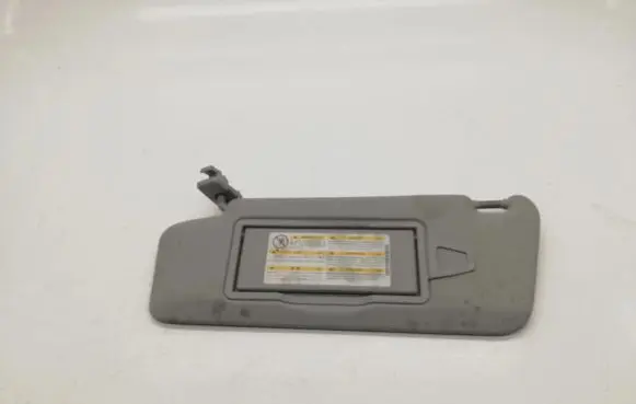 Sun visor