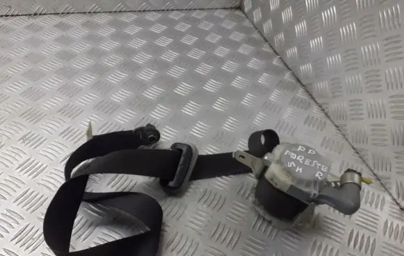 Subaru Forester SH Front seatbelt 0437088