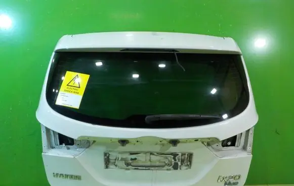 Hyundai ix20 Tailgate/trunk/boot lid XP157