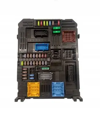 Peugeot Expert BSM Control unit 983079058000