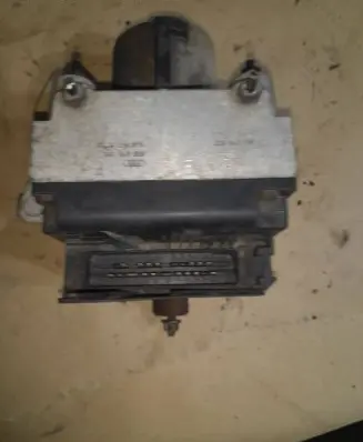 Audi A6 S6 C4 4A ABS Pump 8Q0614111 563714727