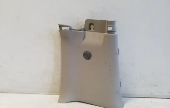 (C) pillar trim